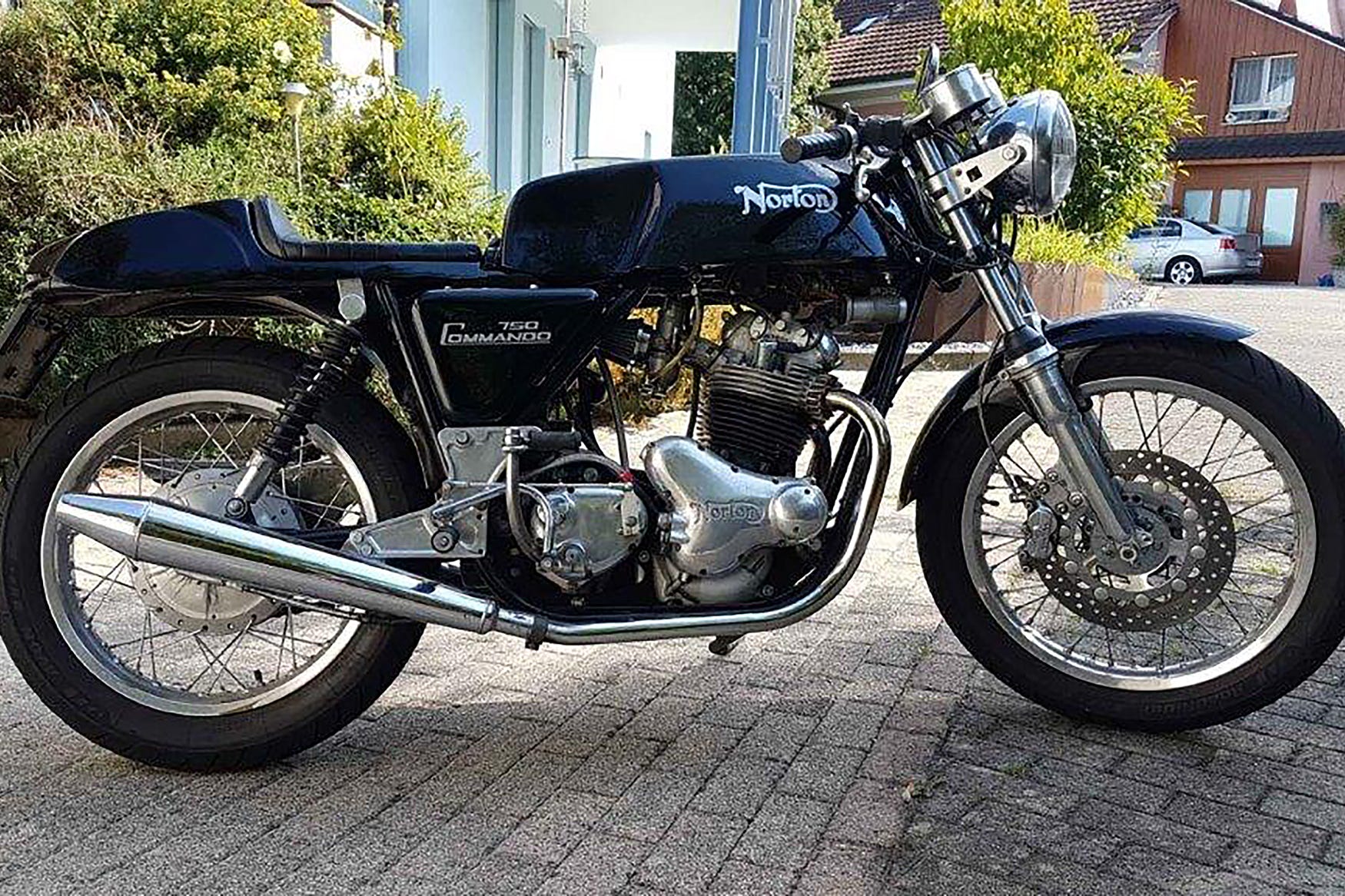 Norton Commando 850 Gus Kuhn